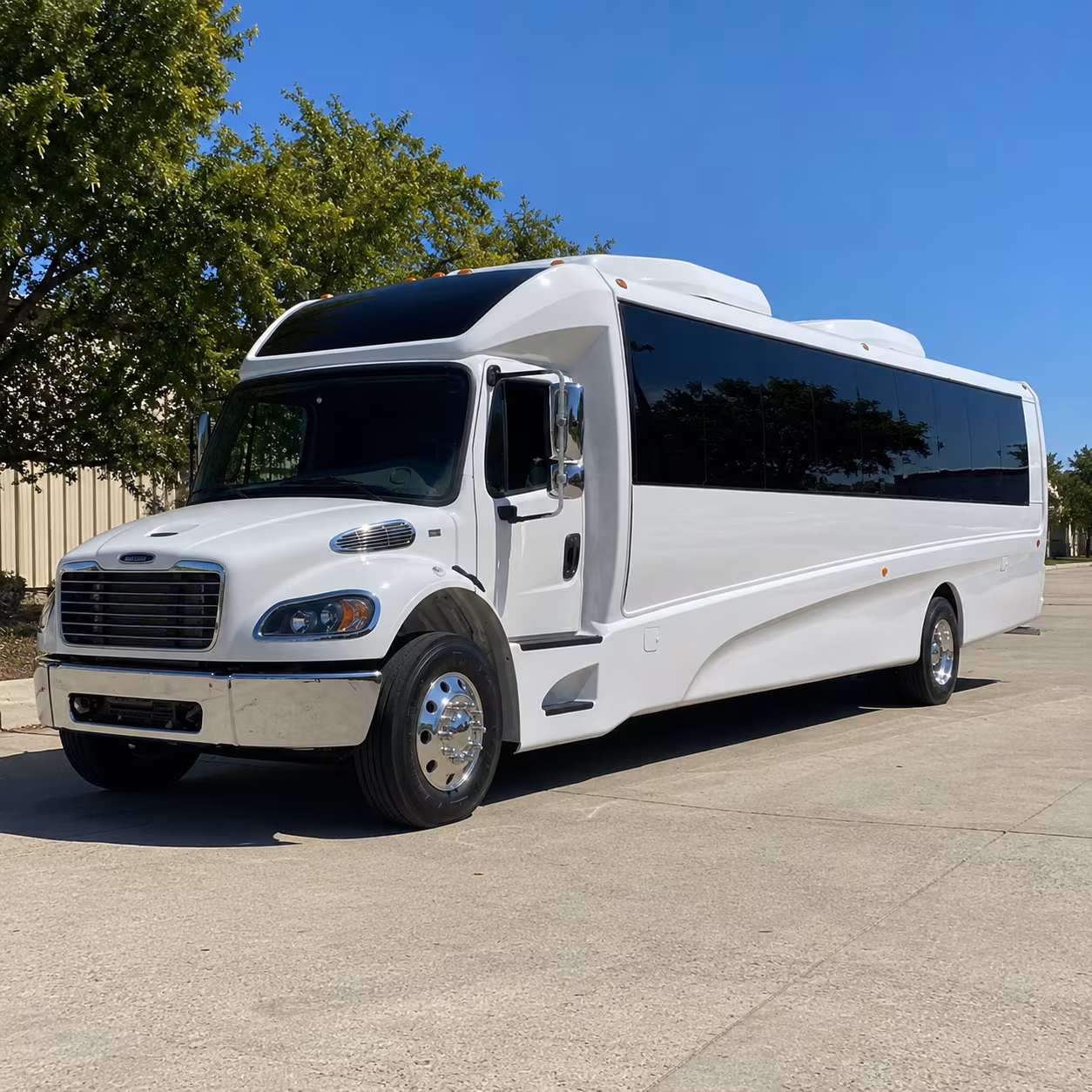 alameda 20 passenger minibus