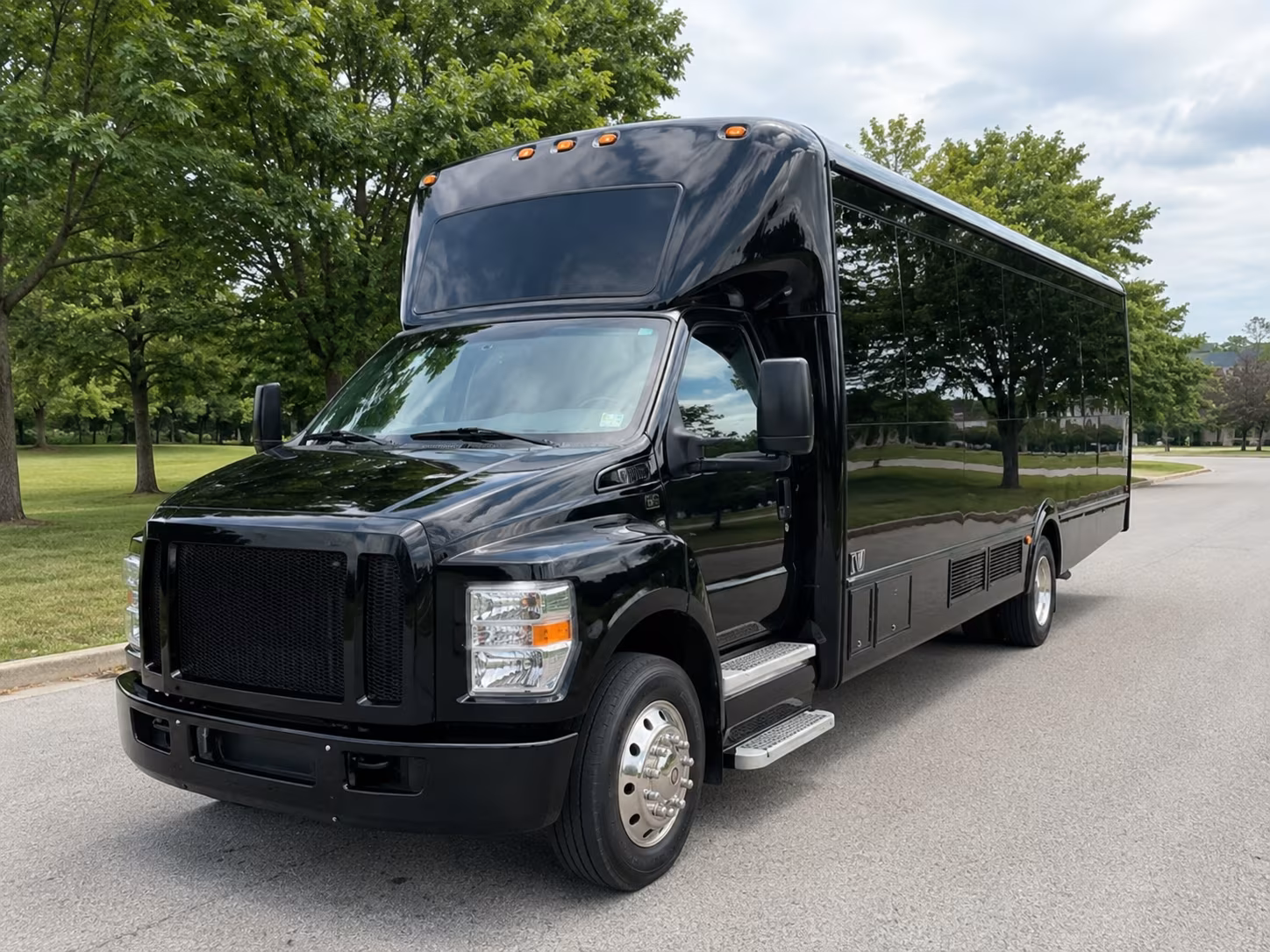 can i book a one way a round trip or a multi day package for a bus rental in alameda