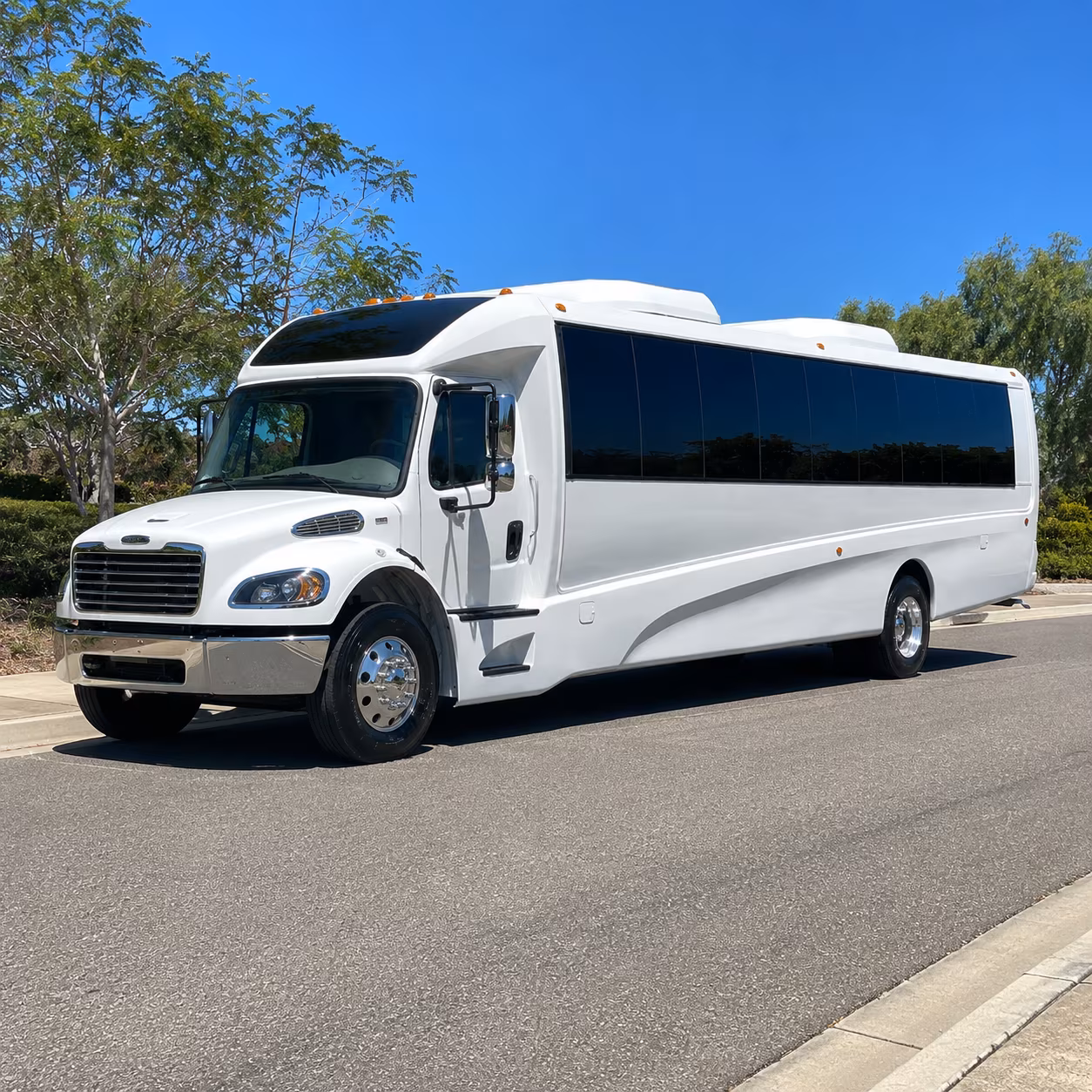 charter buses to oakland arena and fox theater shows