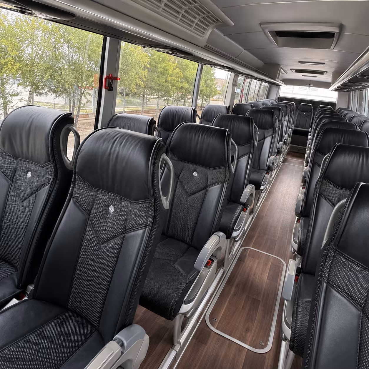 long distance bus trips from alameda to lake tahoe and the sierra nevada