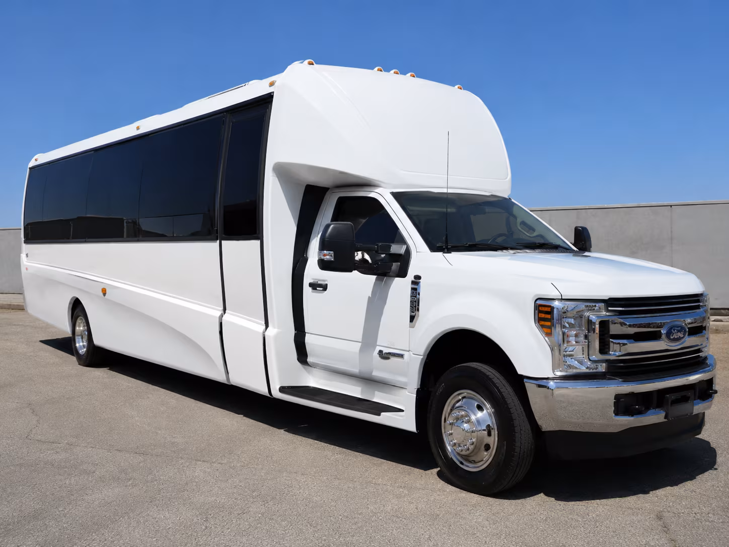 science center bus rentals for alameda school groups