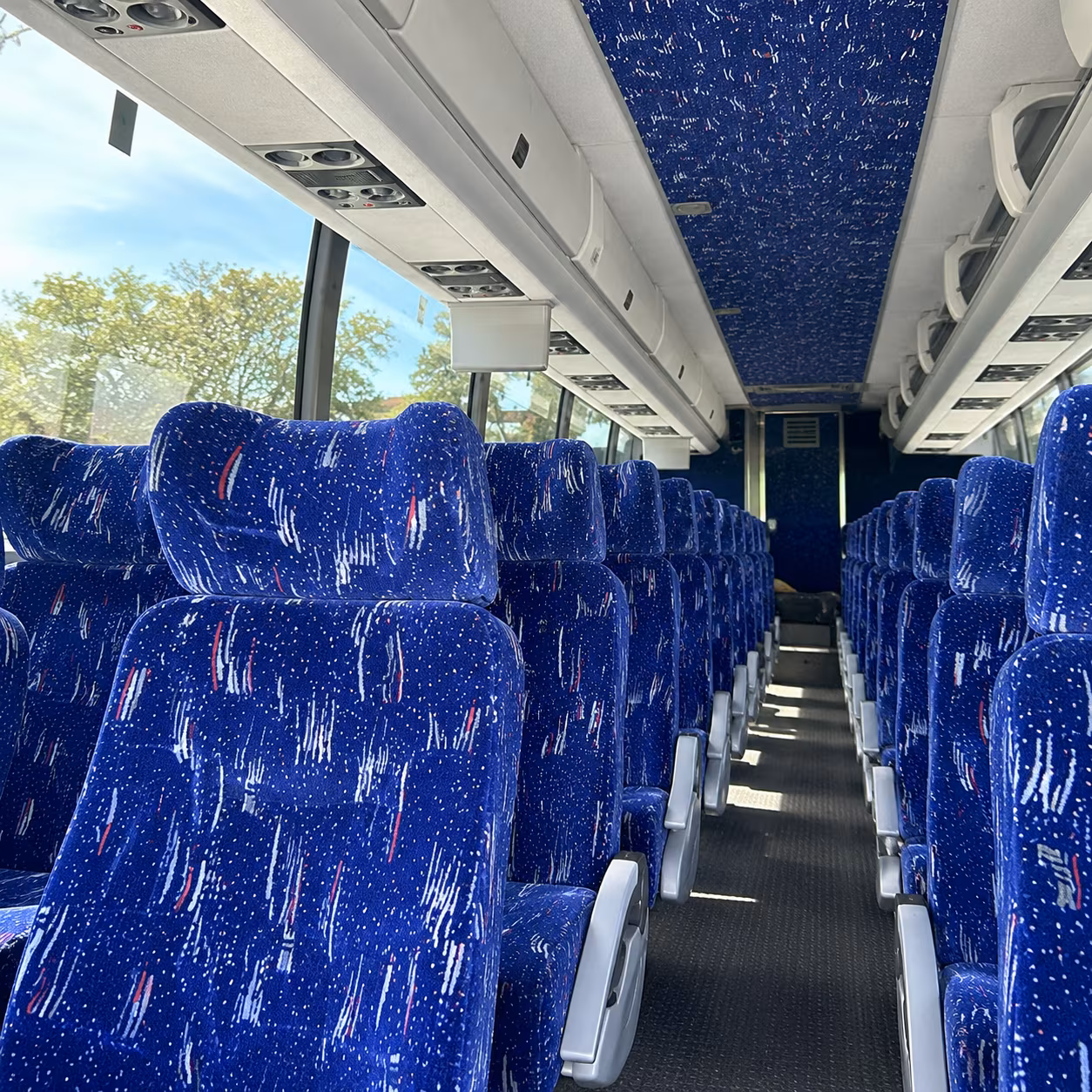 weekly worship shuttle buses for alameda congregations