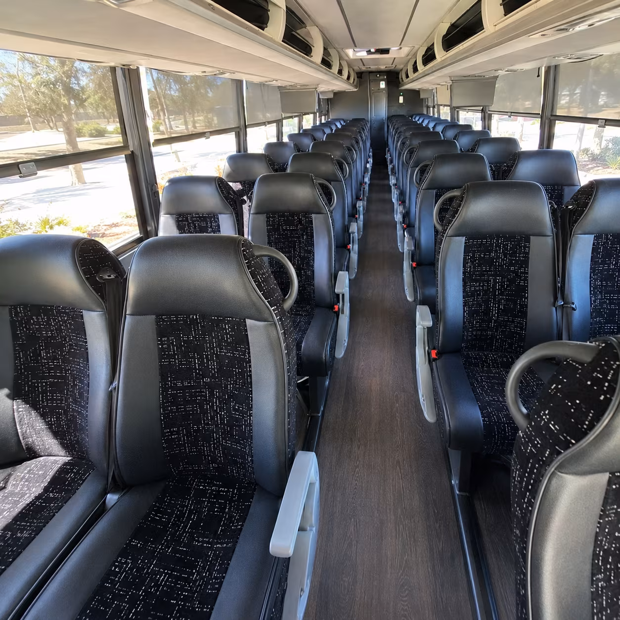 youth group bus rentals for alameda churches